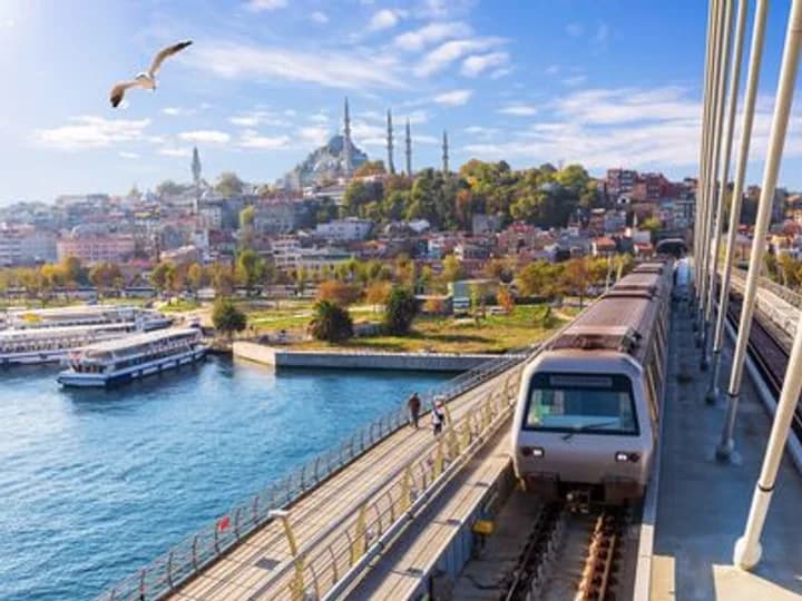 Pourquoi les patients français choisissent la Turquie pour leur chirurgie esthétique